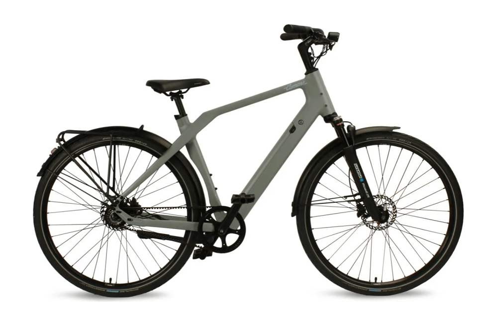 Comate Motion CT Cruiser Bike in sleek design with comfortable seat and stable wheelbase for a smooth ride.