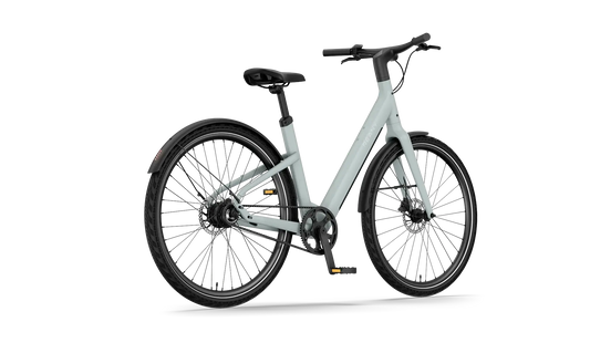 Reany V1 lichte fiets met zwarte wielen en een modern ontwerp, ideaal voor stadsritten.