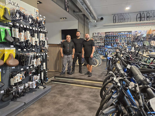 <img src="https://samtweewielen.nl/images/elektrische-fiets.jpg" alt="Elektrische fiets voor woon-werkverkeer in Amsterdam" />