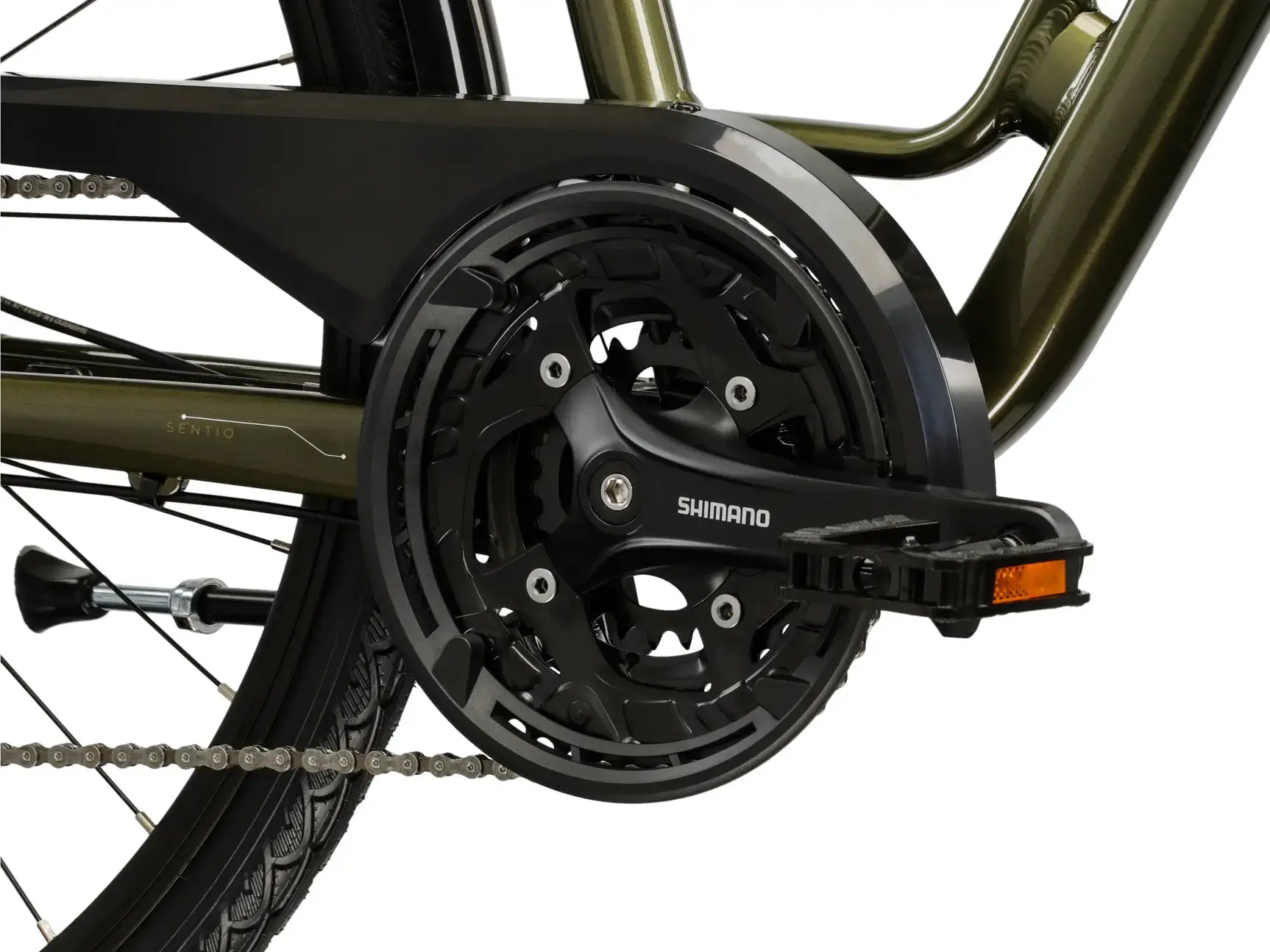 Detail van de KROSS Sentio 4.0 trekkingfiets met Shimano crank en pedalen.