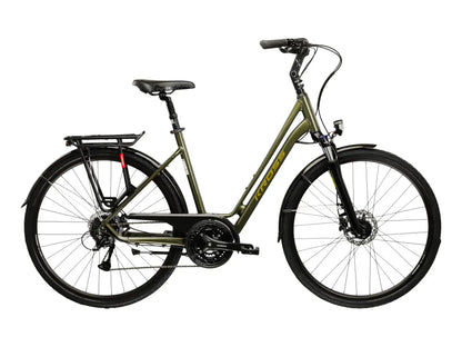 KROSS Sentio 4.0 trekkingfiets in groen, ideaal voor dagelijks gebruik en recreatieve ritten.