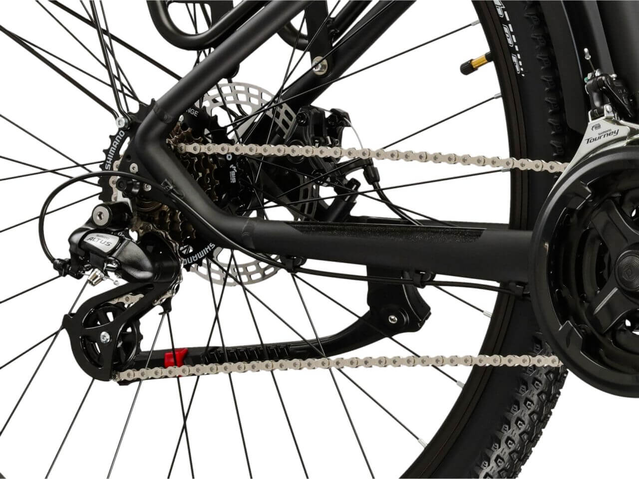 KROSS Hexagon X200 EQ mountainbike met schakelmechanisme en kettingdetails in close-up weergave.