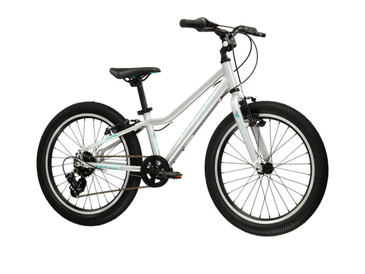 KR Lea Mini 1.0 D 20 S, een kindfiets met zwarte banden en een lichte zilveren frame.