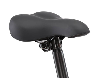 Zwart fietszadel op een comfortabele zadelpen, perfect voor de KR LEVEL MINI 2.0.
